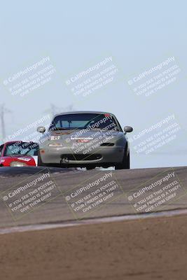 media/Oct-26-2025-CalClub SCCA (Sun) [[8ce1e69566]]/Group 5/Grapevine/